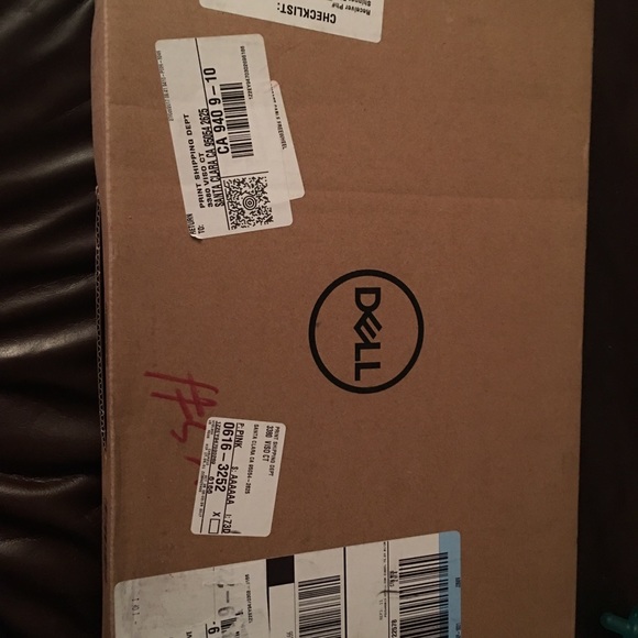 Brand new dell laptop - Picture 4 of 4